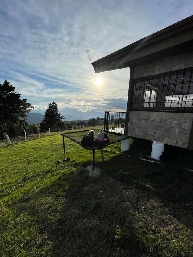 Cabanas La Montanuela Llano Grande  ภายนอก รูปภาพ